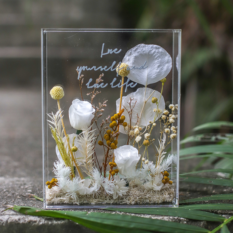 Dried Flowers Decorative Acrylic Frame Box Birthday Gift Desk Decor Preserved Flowers Bouquet